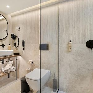 Executive Room Guests Needs Abilities